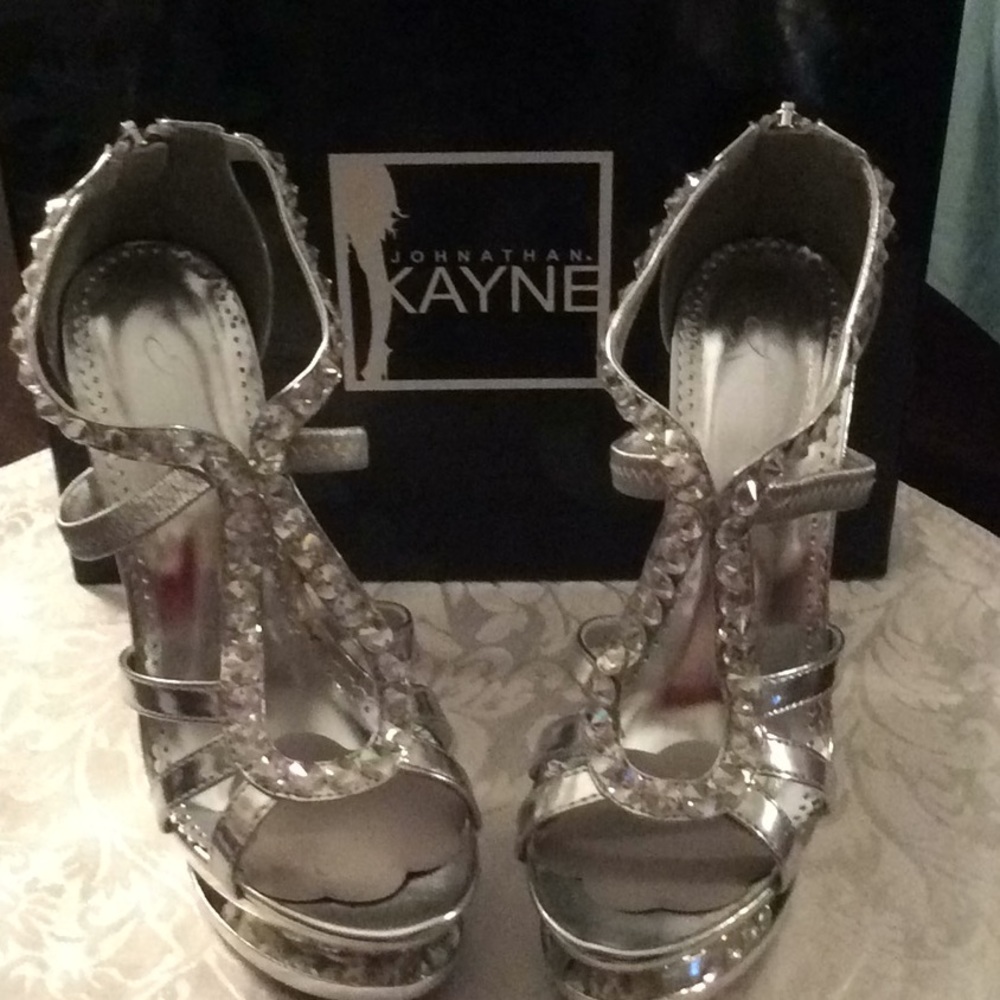 Glamazon Ladies Shoes
